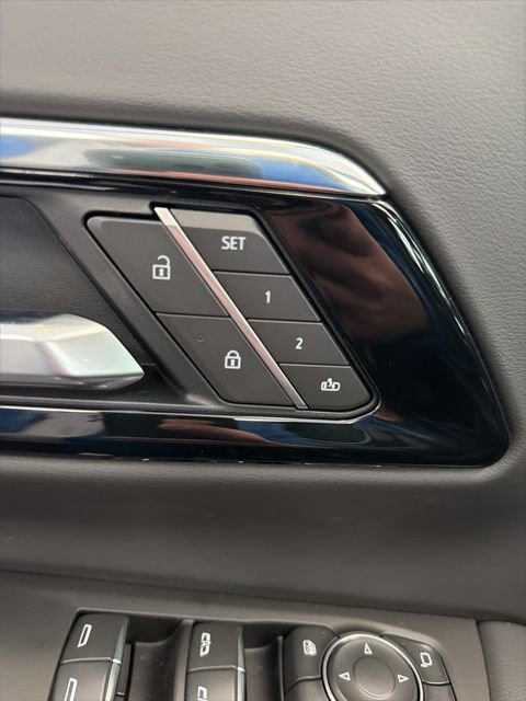 New 2026 Chevrolet Tahoe High Country w/ Sun And Tow Package image 23