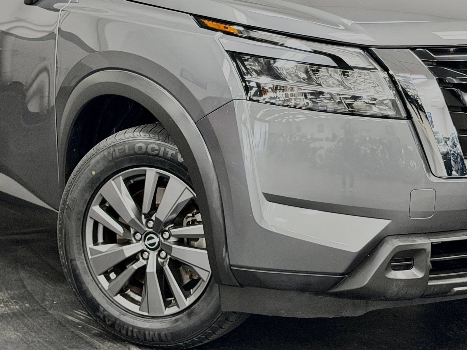 Used 2022 Nissan Pathfinder S FWD image 4