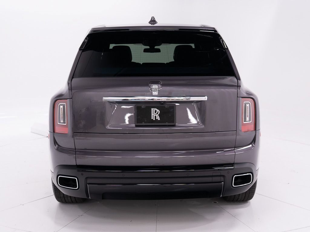 Used 2024 Rolls-Royce Cullinan w/ Cullinan Package AWD/4WD image 4