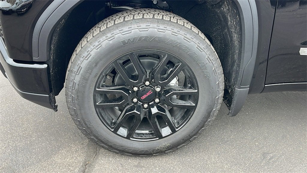 New 2026 GMC Sierra 1500 Elevation image 9