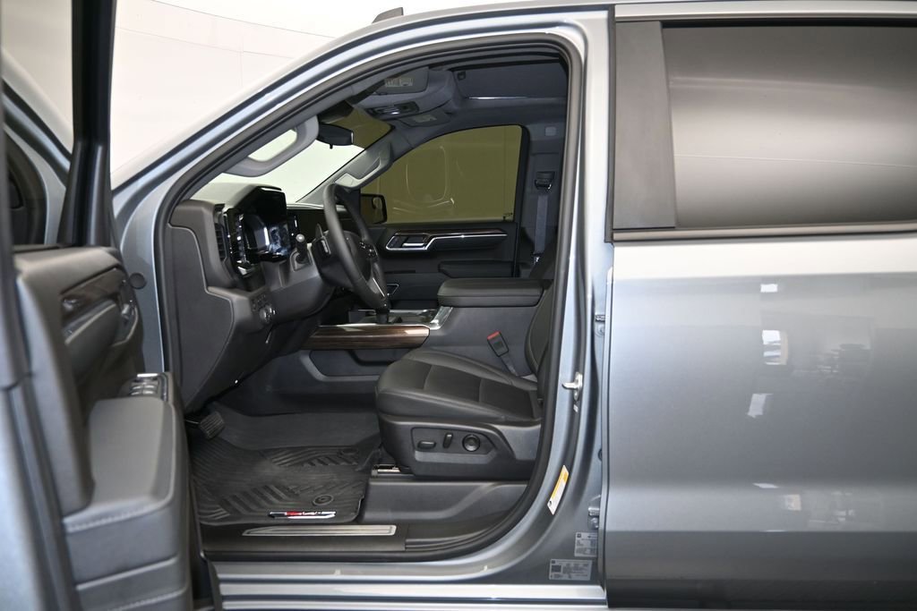 Certified 2024 Chevrolet Silverado 1500 LT Trail Boss w/ Convenience Package II AWD/4WD image 22