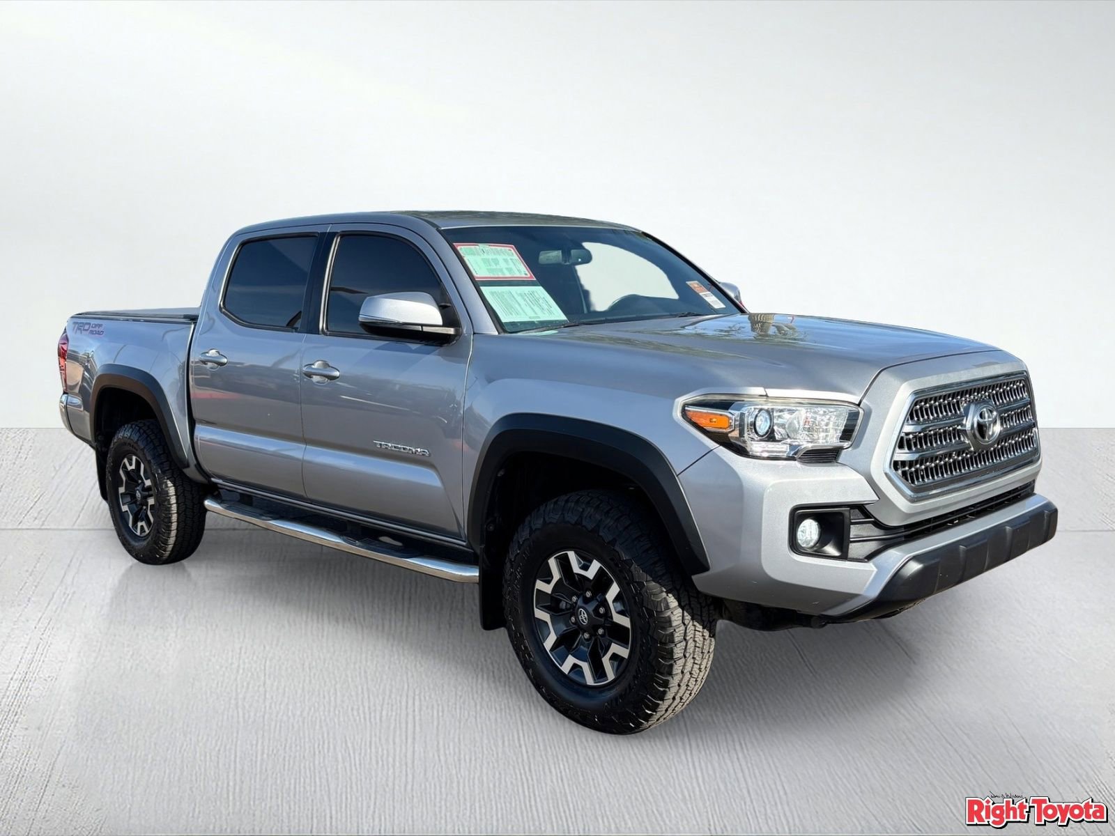 Certified 2016 Toyota Tacoma TRD Off-Road w/ Towing Package RWD image 8