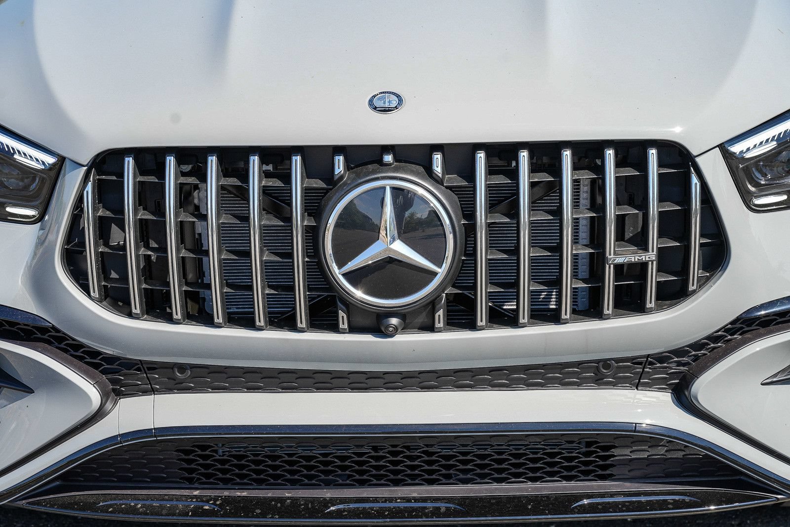 New 2026 Mercedes-Benz GLE 53 AMG 4MATIC Coupe image 7
