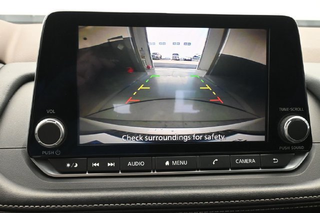 Used 2023 Nissan Rogue SV AWD/4WD image 42