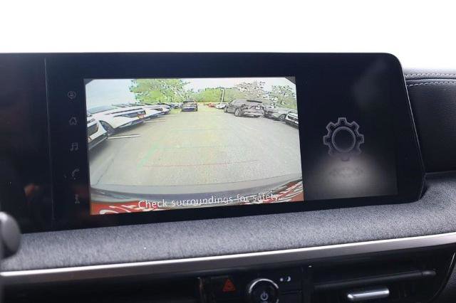 Certified 2025 Nissan Kicks SV AWD/4WD image 12
