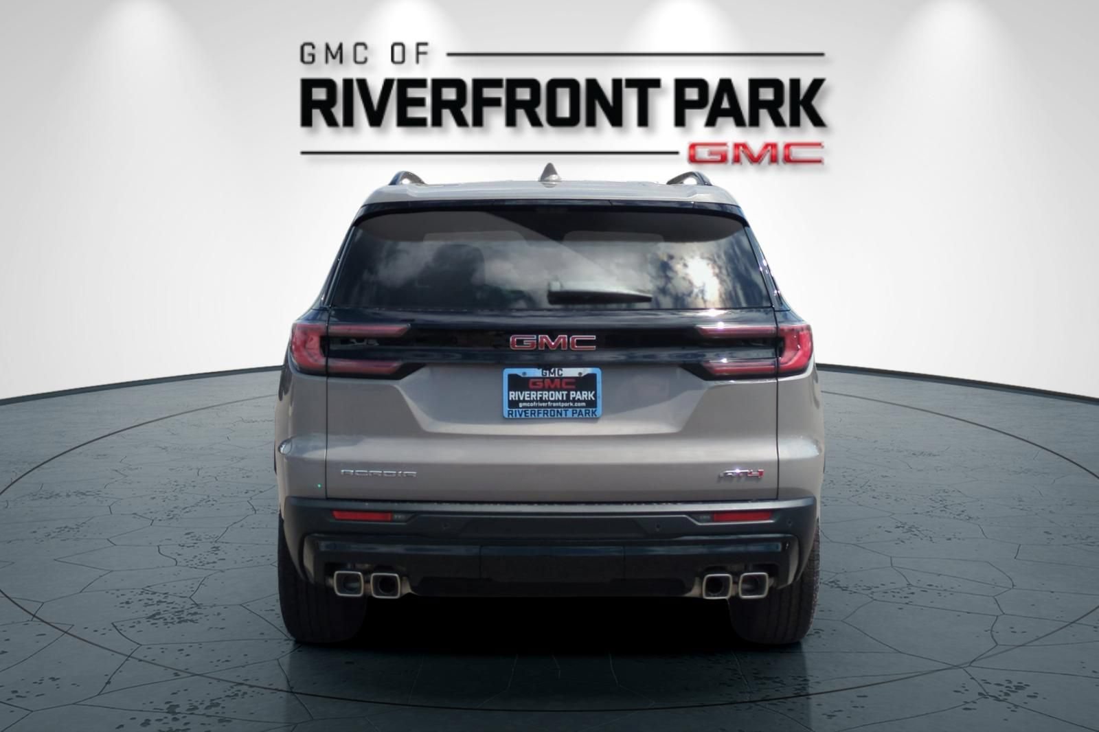 New 2026 GMC Acadia Denali w/ Super Cruise Package AWD/4WD image 4