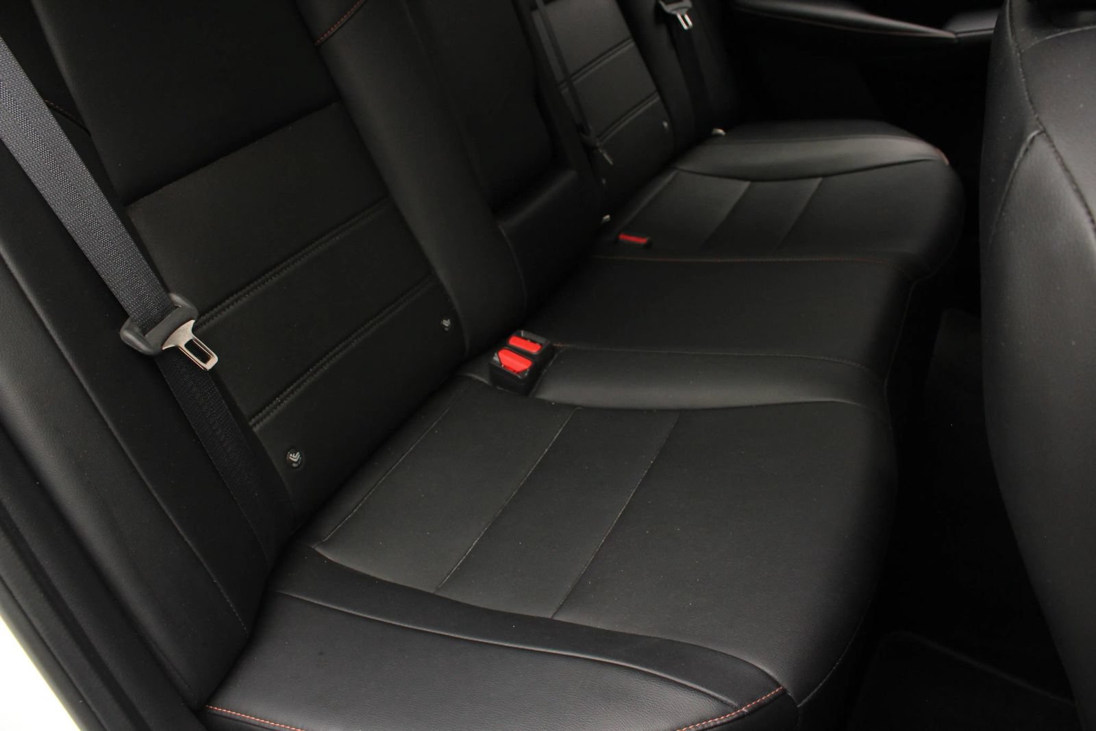 Used 2023 Nissan Sentra SR w/ SR Premium Package FWD image 23