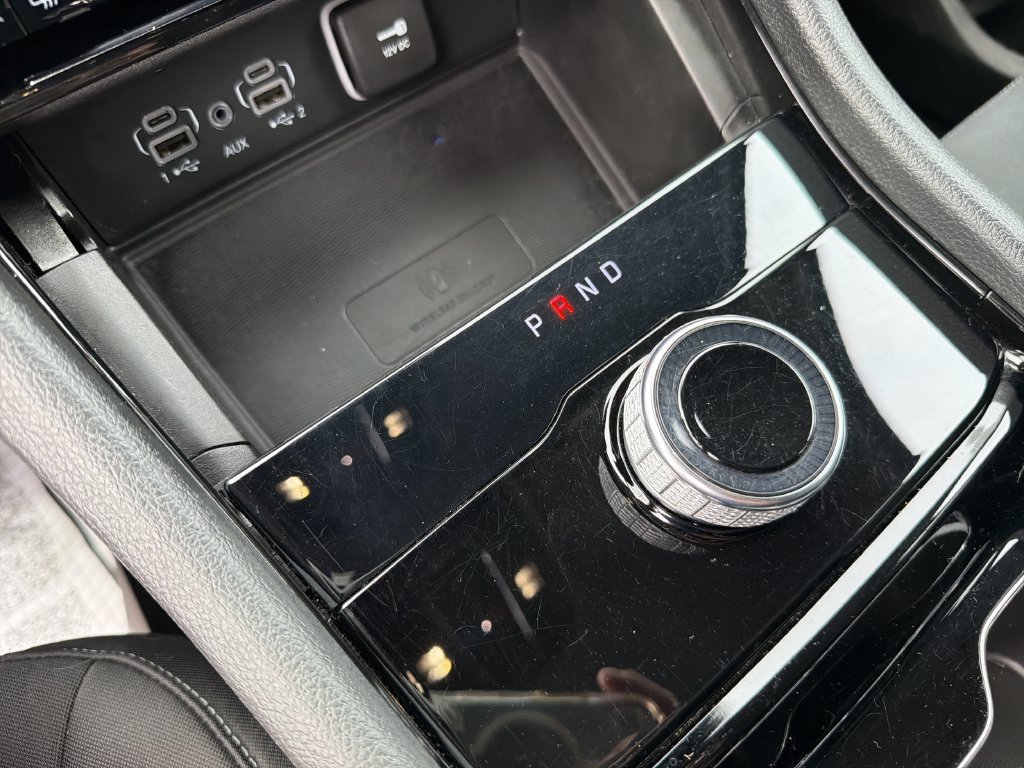 Used 2023 Jeep Grand Cherokee Laredo w/ Luxury Tech Group I AWD/4WD image 30