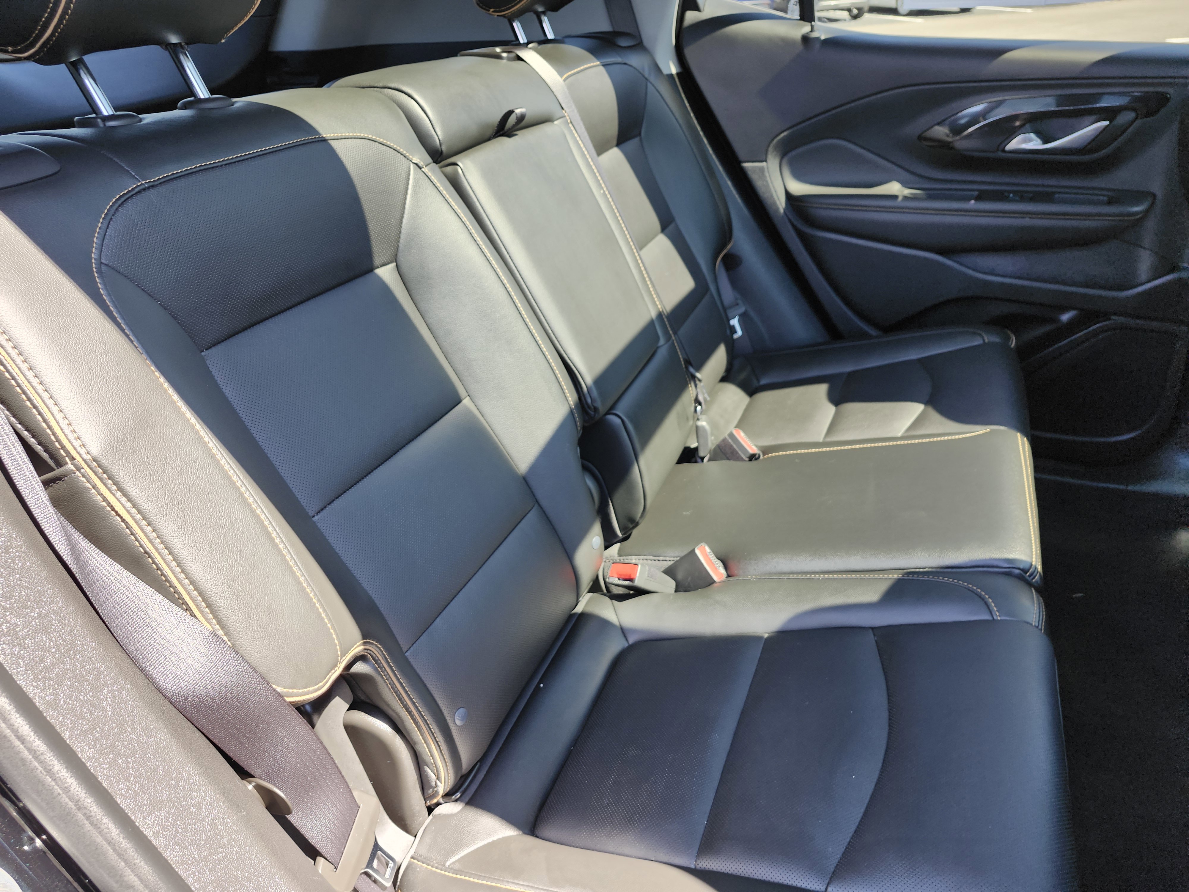 Used 2022 GMC Terrain AT4 w/ Infotainment Package II AWD/4WD image 20