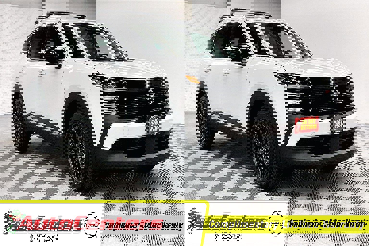 New 2026 Nissan Kicks SR w/ SR Premium Package