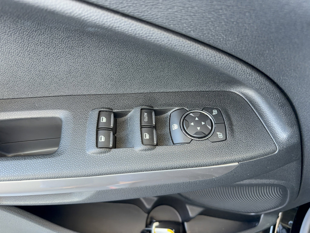 Certified 2020 Ford EcoSport Titanium w/ Interior Protection Package image 11
