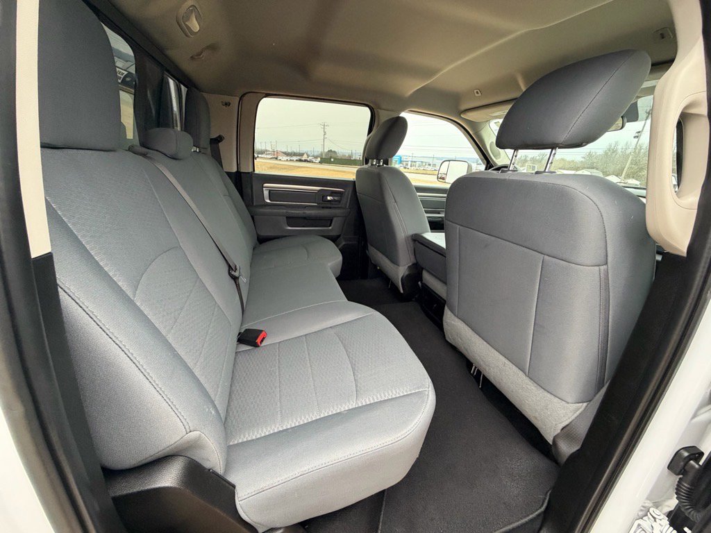 Used 2018 RAM 3500 SLT image 12