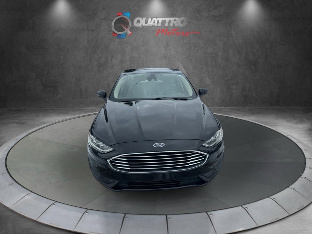 Used 2020 Ford Fusion SE image 9