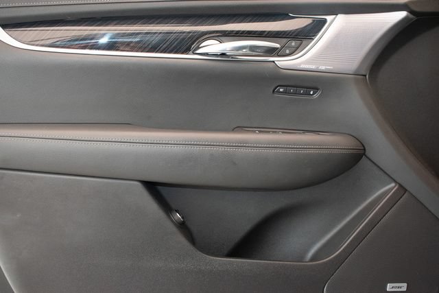 Used 2020 Cadillac XT6 Premium Luxury AWD/4WD image 25
