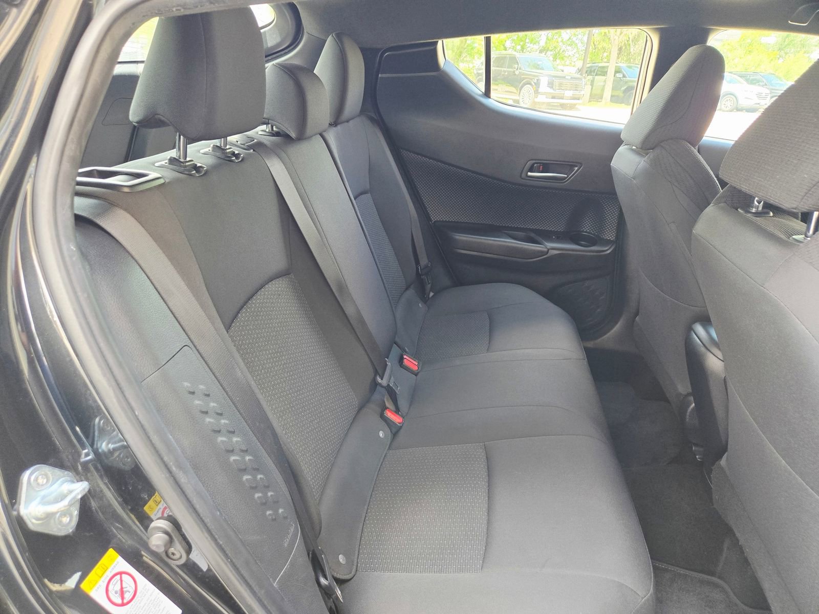 Used 2018 Toyota C-HR XLE image 24