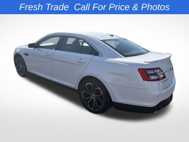 Used 2013 Ford Taurus SHO AWD/4WD image 4