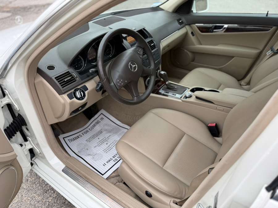 Used 2010 Mercedes-Benz C 300 4MATIC Sedan image 15