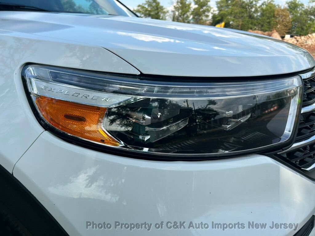 Used 2022 Ford Explorer XLT AWD/4WD image 19