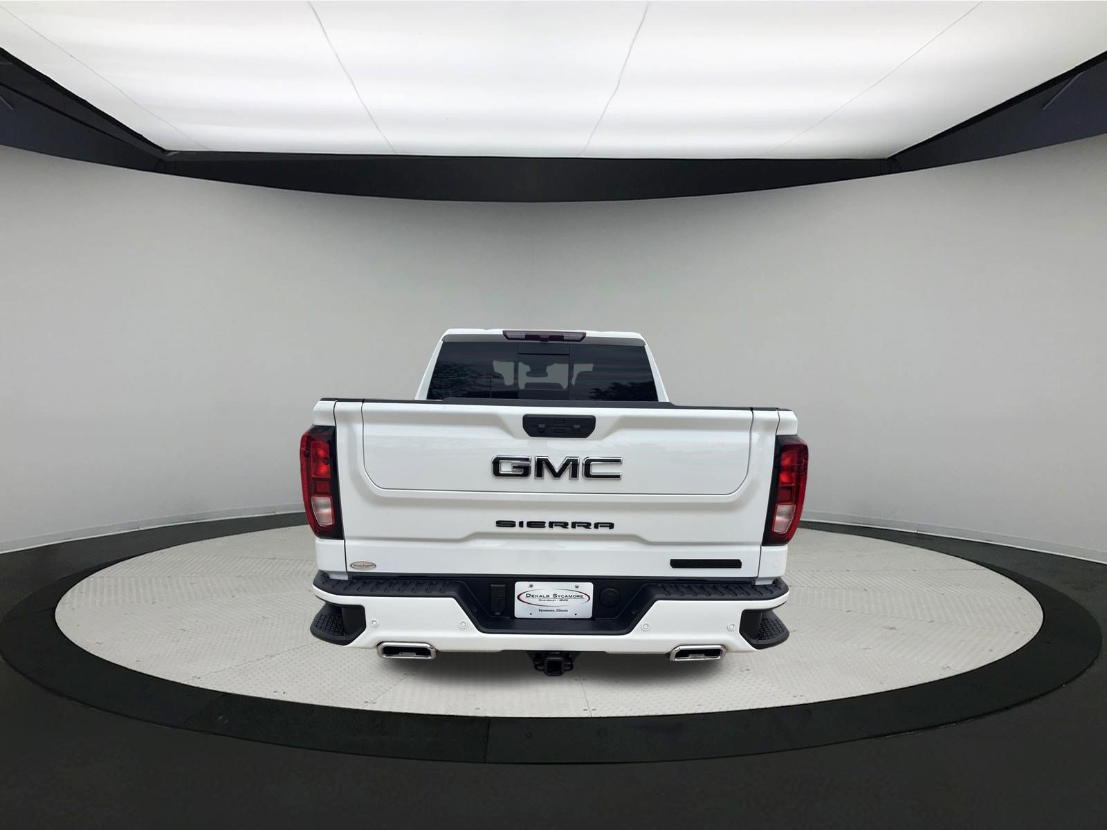 New 2026 GMC Sierra 1500 Elevation w/ Elevation Premium Package AWD/4WD image 4