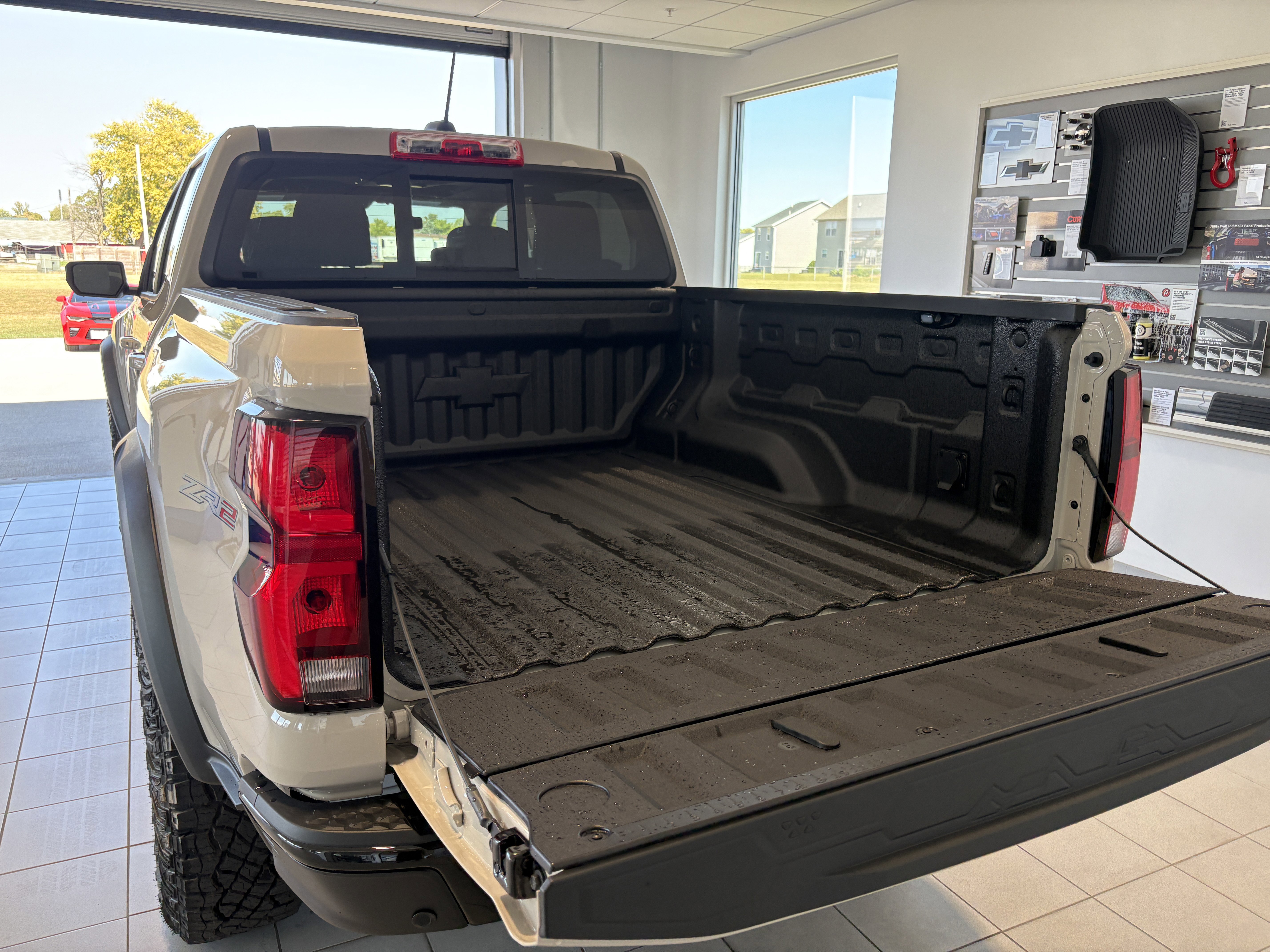 New 2026 Chevrolet Colorado ZR2 w/ Technology Package image 5