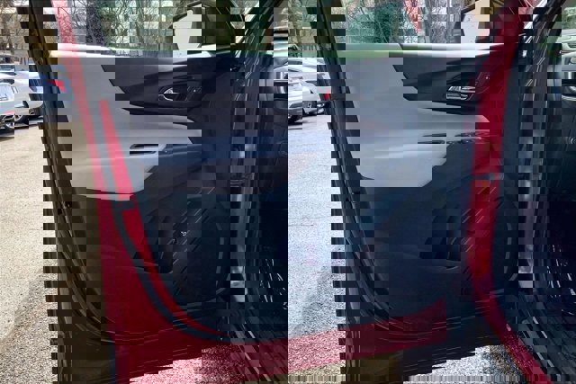 Used 2020 Chevrolet Equinox LT AWD/4WD image 22