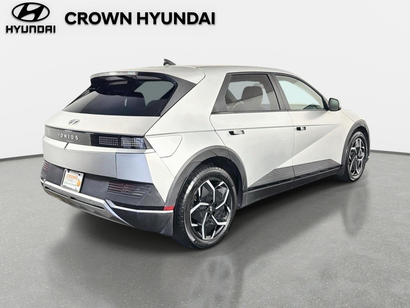 Used 2024 Hyundai Ioniq 5 SEL RWD image 5