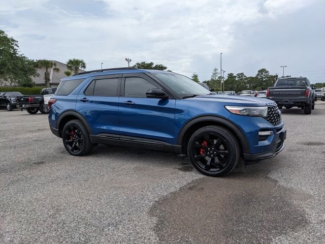 Certified 2023 Ford Explorer ST w/ Equipment Group 401A AWD/4WD image 2