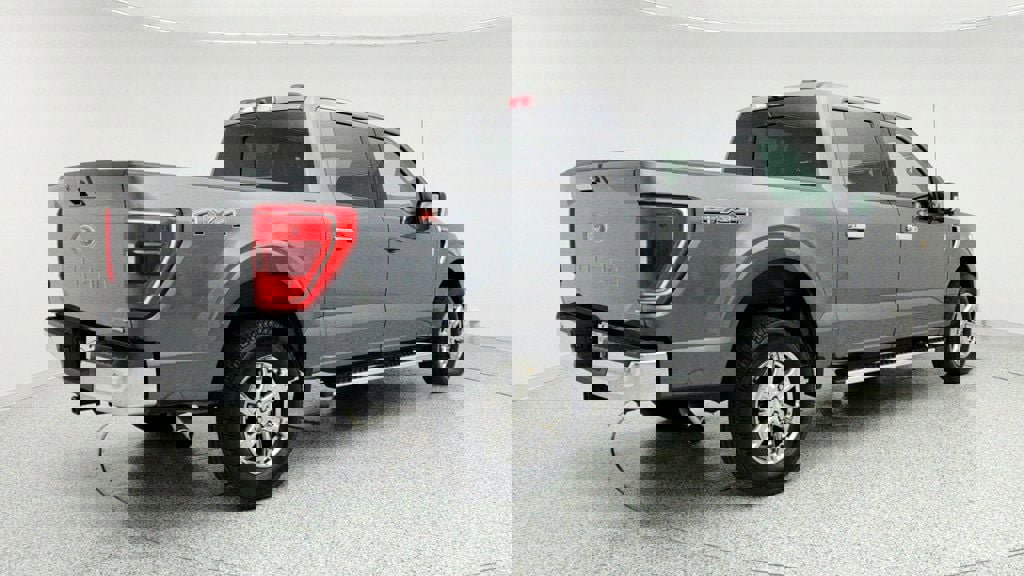 Used 2022 Ford F150 XLT w/ Equipment Group 302A High image 5