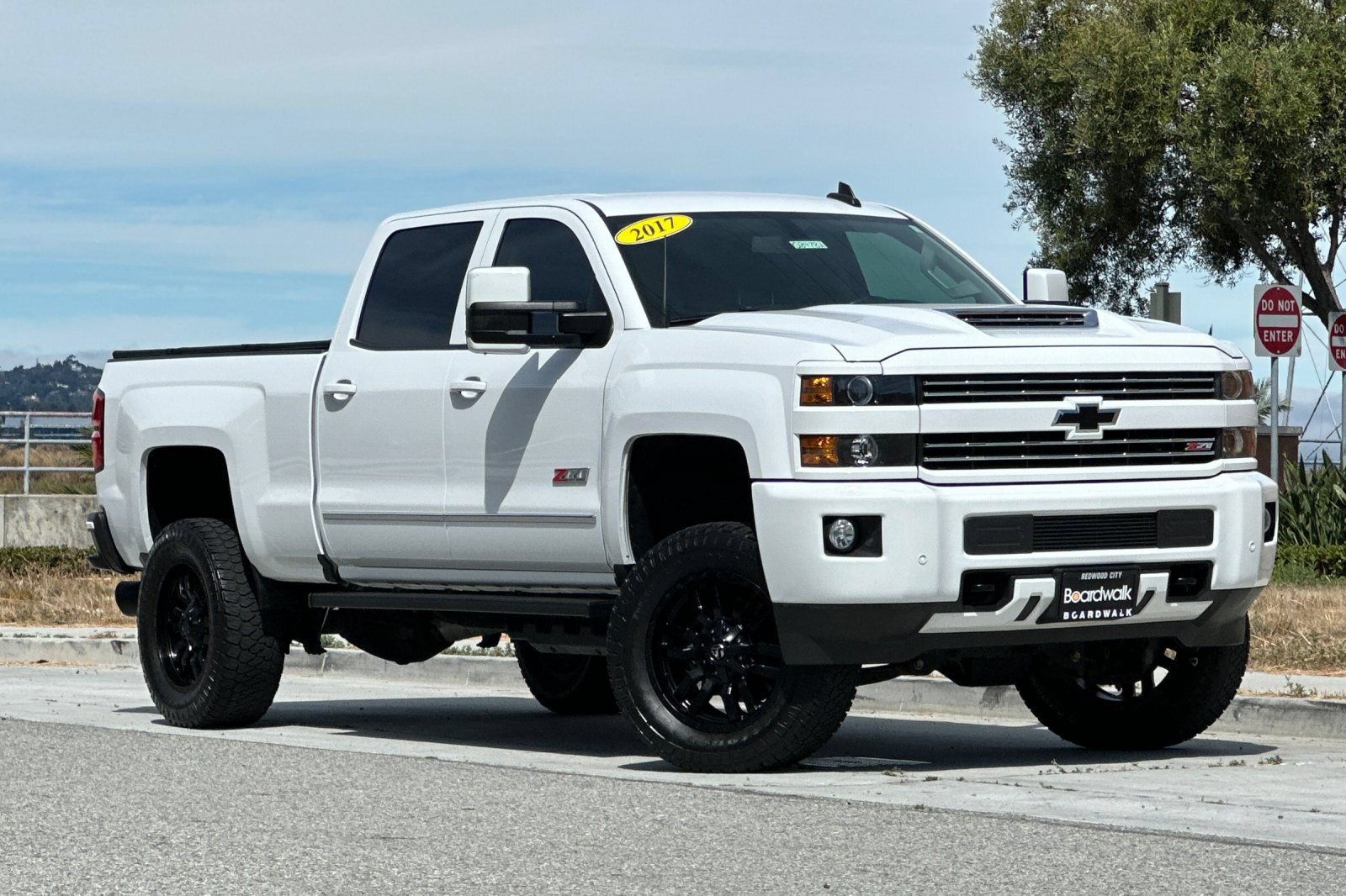 Used 2017 Chevrolet Silverado 2500 LT w/ Custom Sport Edition AWD/4WD image 2