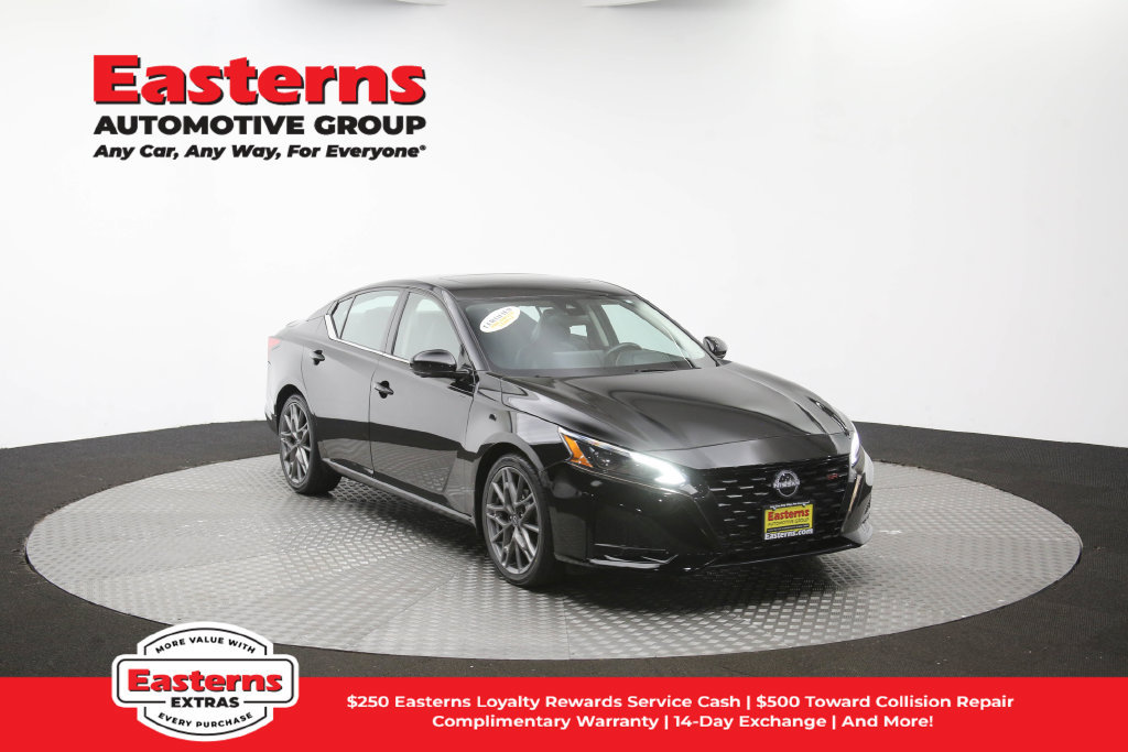 Used 2023 Nissan Altima 2.0 SR FWD image 54