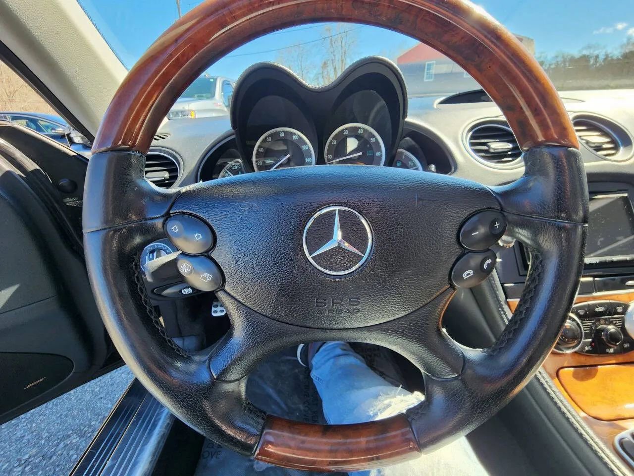 Used 2007 Mercedes-Benz SL 550 image 10