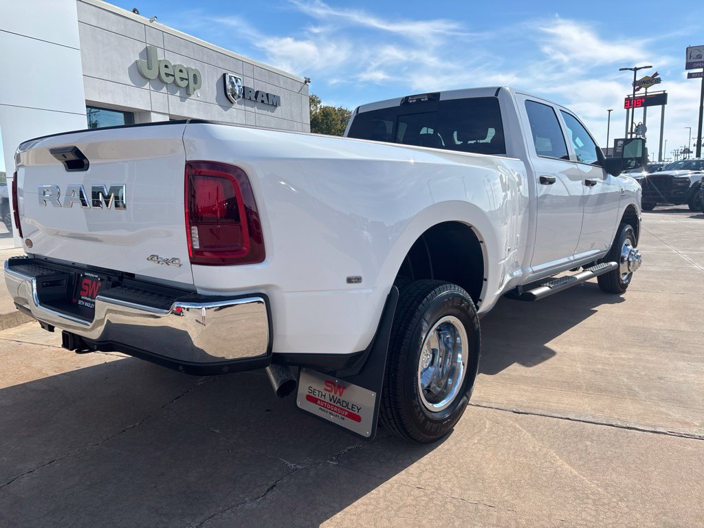 New 2027 RAM 3500 Tradesman AWD/4WD image 7