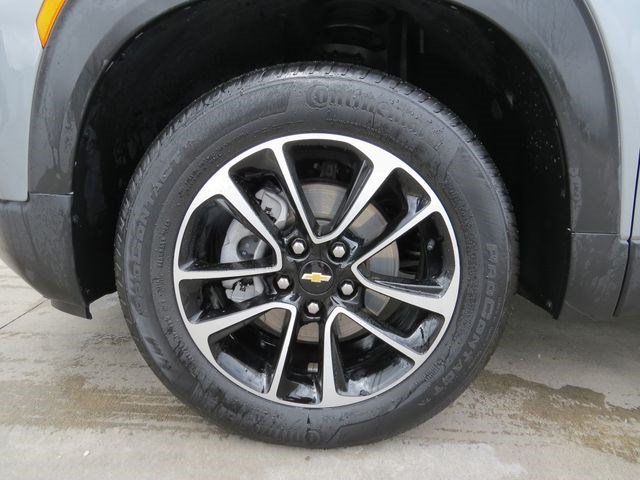 Used 2024 Chevrolet TrailBlazer LT w/ LT Cold Weather Package AWD/4WD image 10