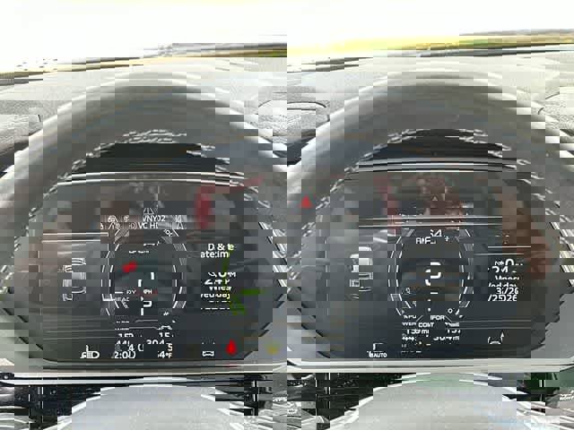 Used 2024 Audi Q8 e-tron Premium Plus image 7