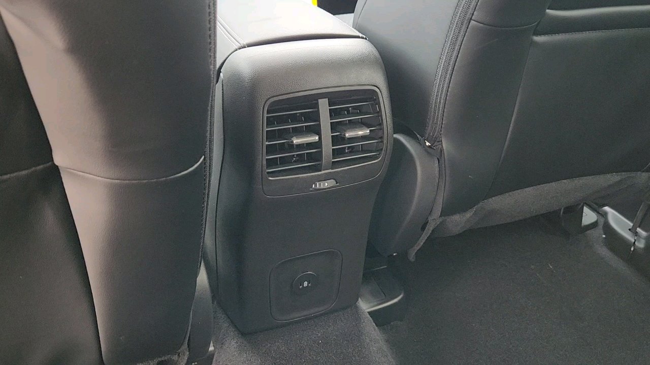 New 2025 Ford Escape PHEV image 22