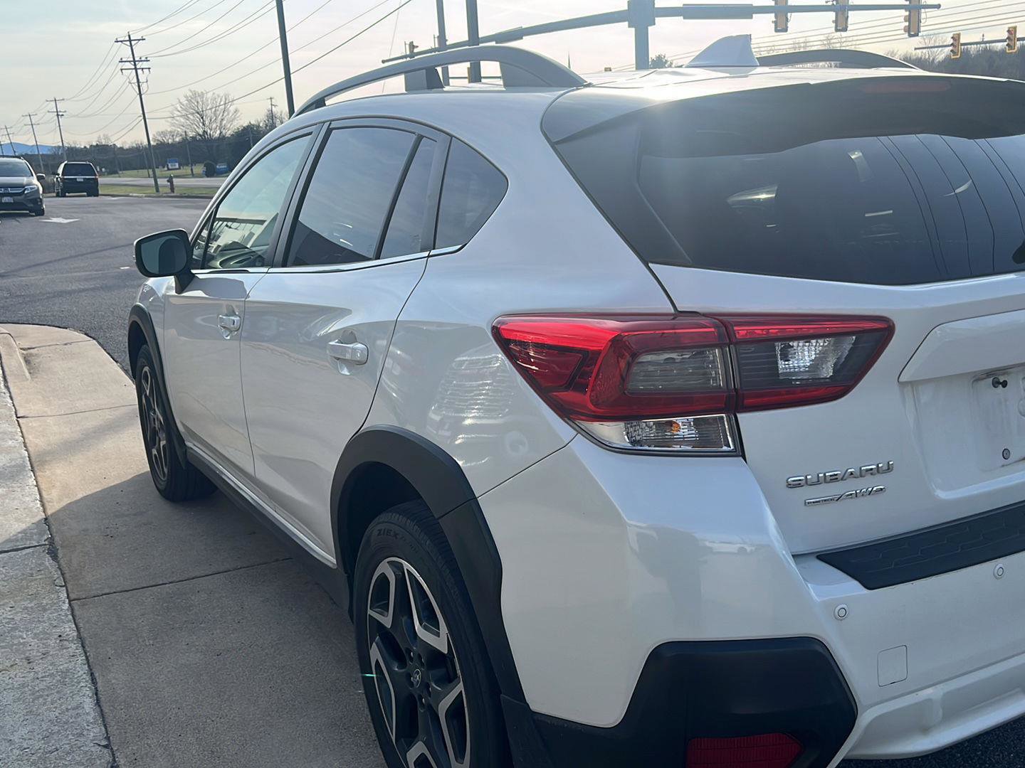Used 2020 Subaru Crosstrek 2.0i Limited w/ Moonroof Package image 6