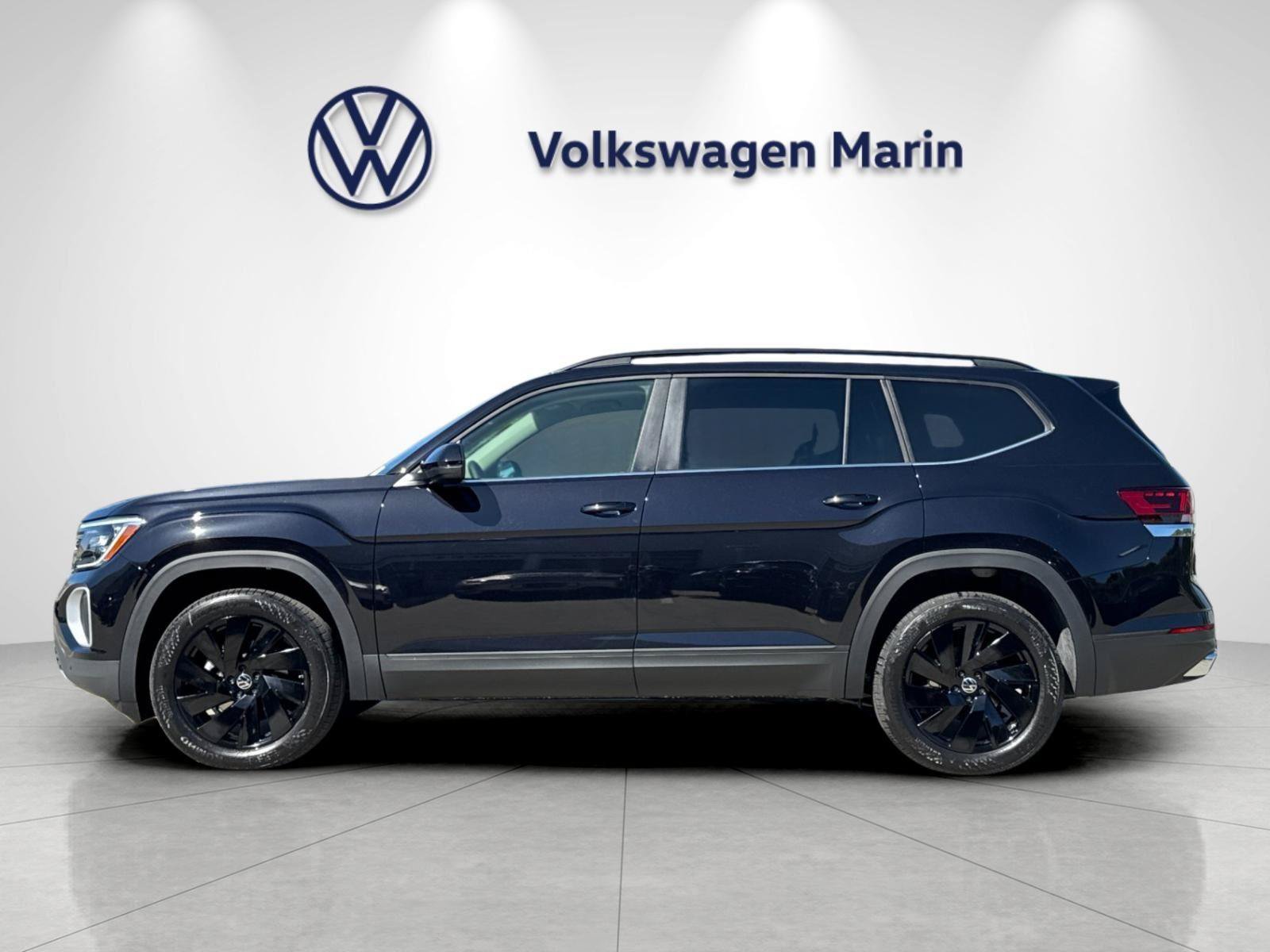 New 2026 Volkswagen Atlas SE AWD/4WD image 2