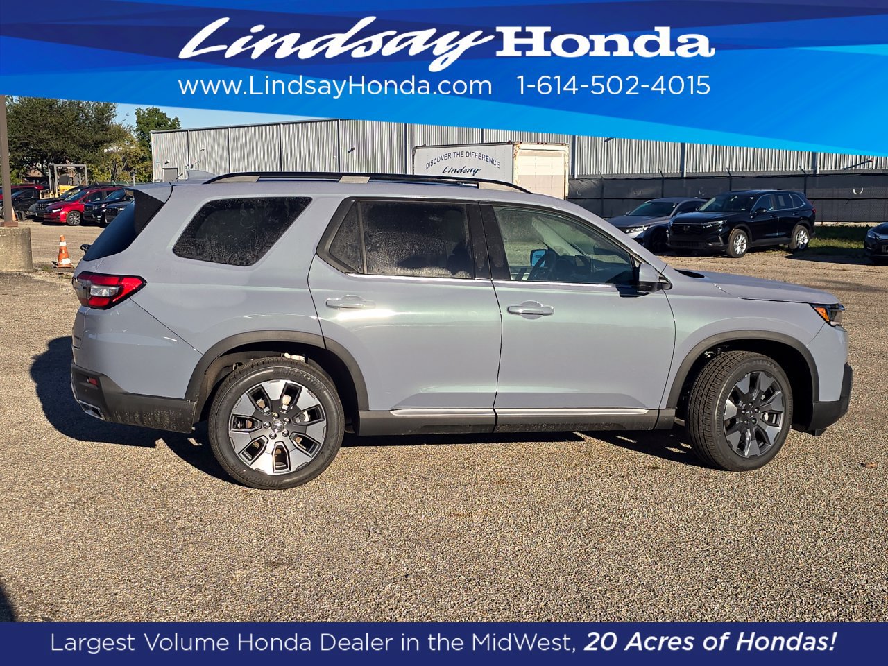 New 2026 Honda Pilot Touring image 3