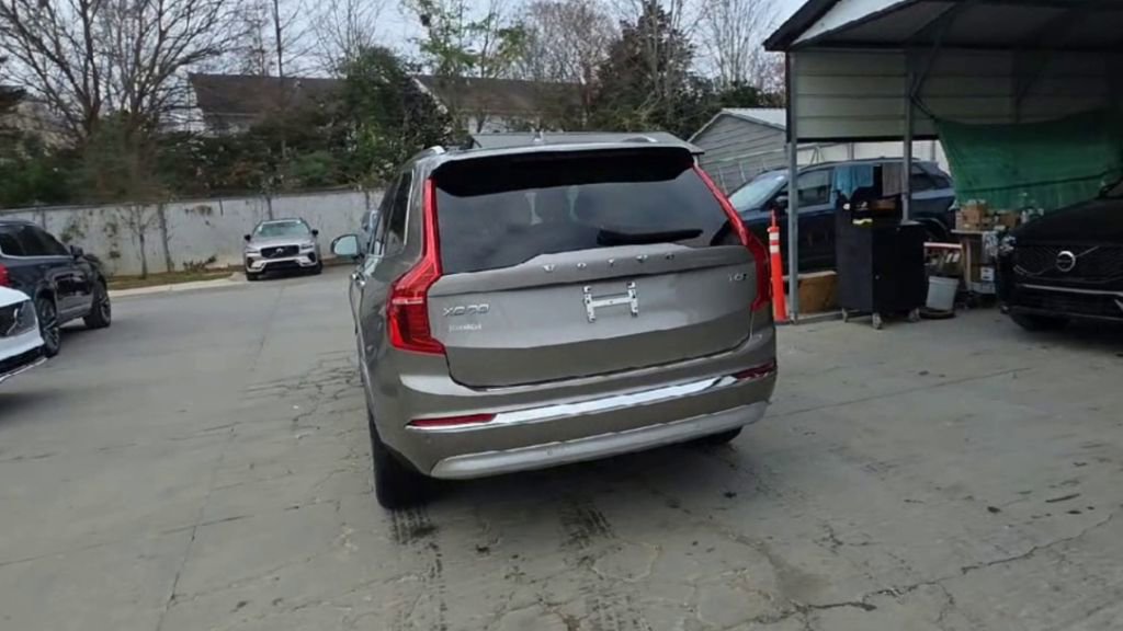 Used 2022 Volvo XC90 T6 Inscription w/ Advanced Package image 10