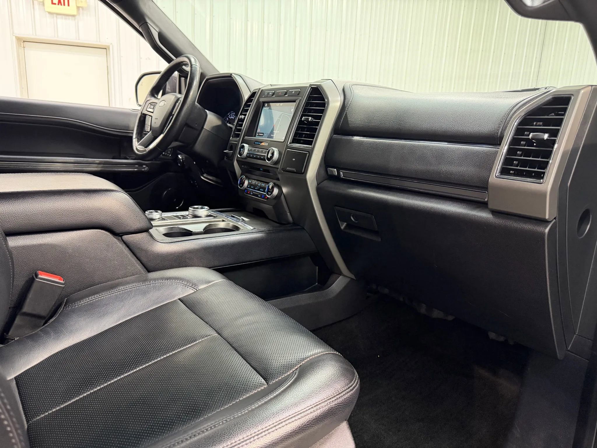 Used 2018 Ford Expedition Max XLT w/ Equipment Group 202A image 14