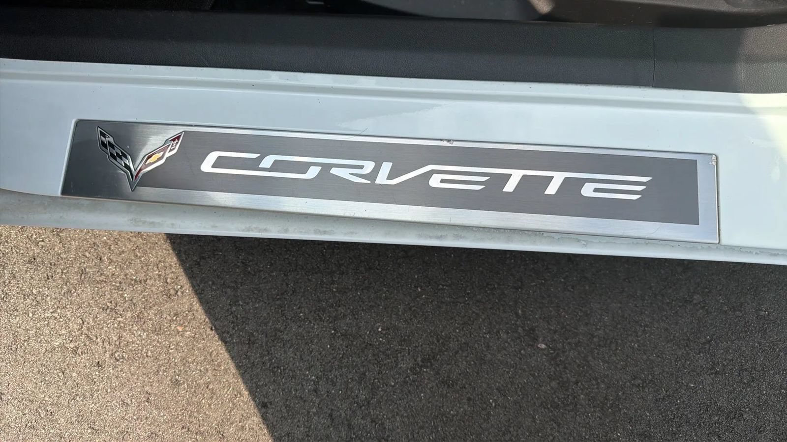 Used 2015 Chevrolet Corvette Stingray Coupe w/ 3LT Preferred Equipment Group RWD image 21