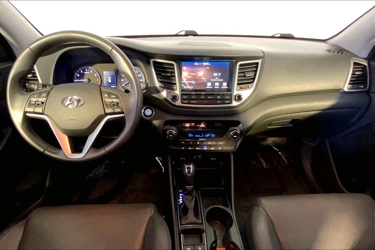 Used 2017 Hyundai Tucson Limited AWD/4WD image 16