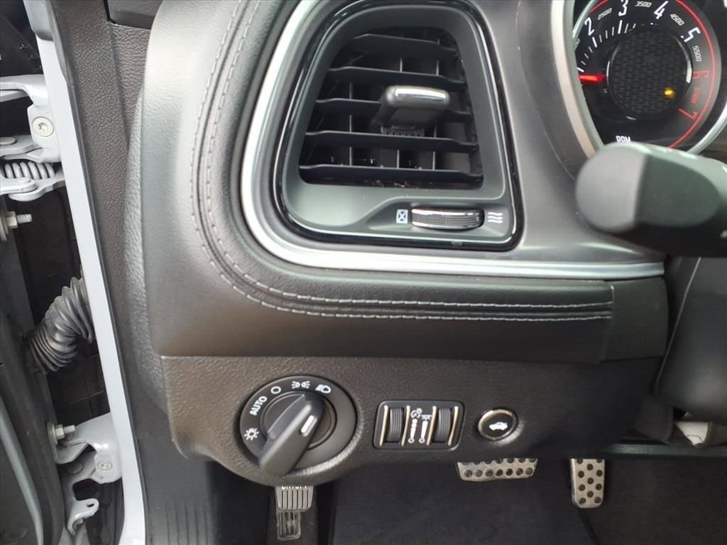 Used 2021 Dodge Challenger R/T Scat Pack image 25
