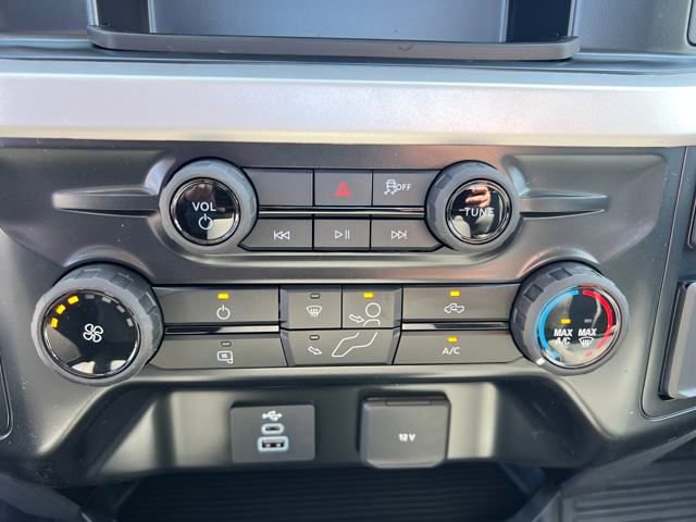 New 2025 Ford F550 4x4 Regular Cab Super Duty image 11