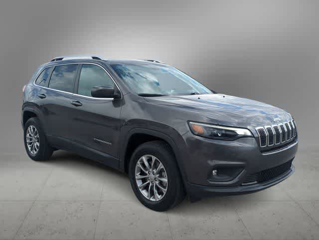 Used 2019 Jeep Cherokee Latitude Plus image 2