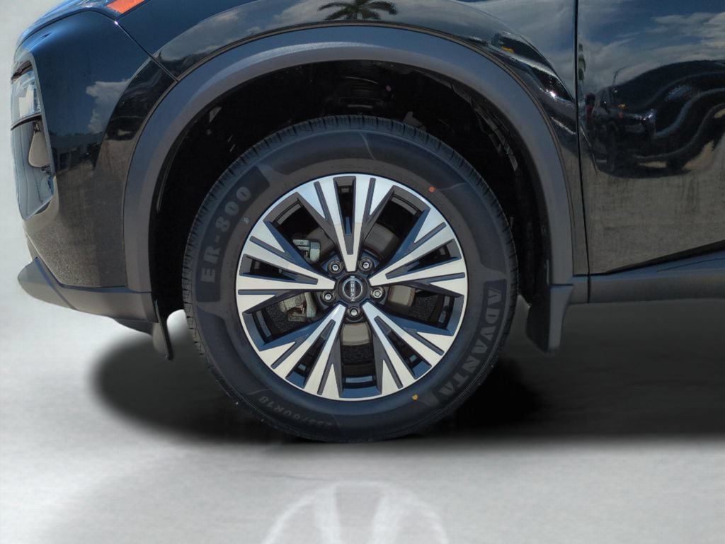 Certified 2023 Nissan Rogue SV FWD image 26