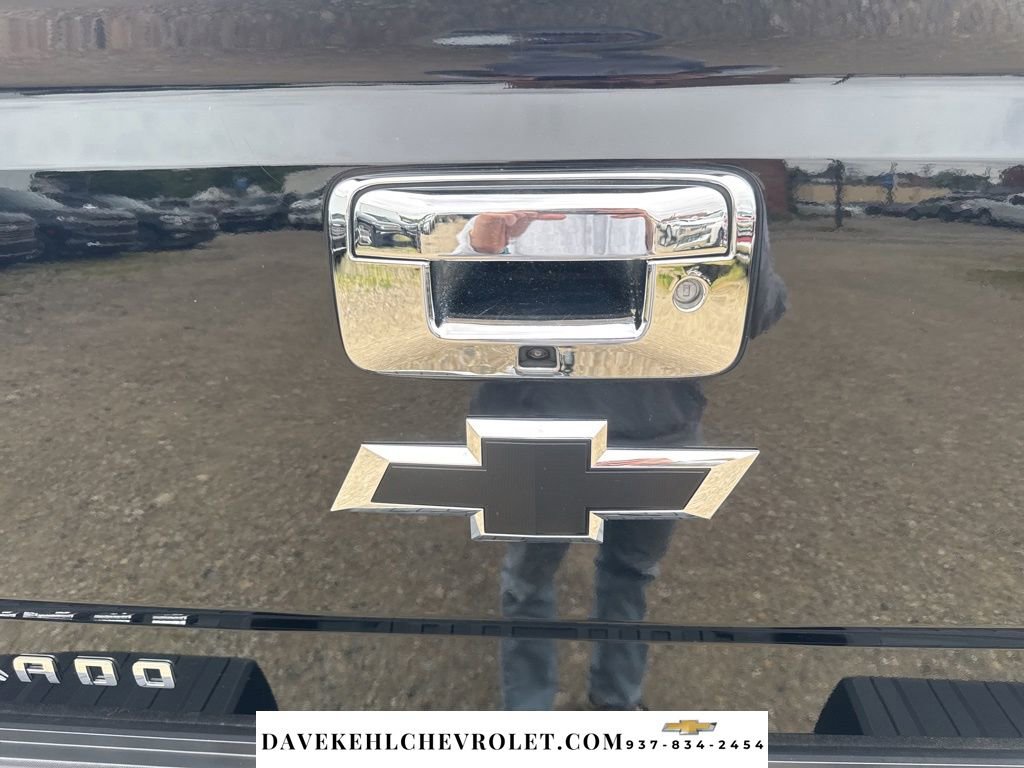 Used 2017 Chevrolet Silverado 2500 LTZ w/ Duramax Plus Package AWD/4WD image 32