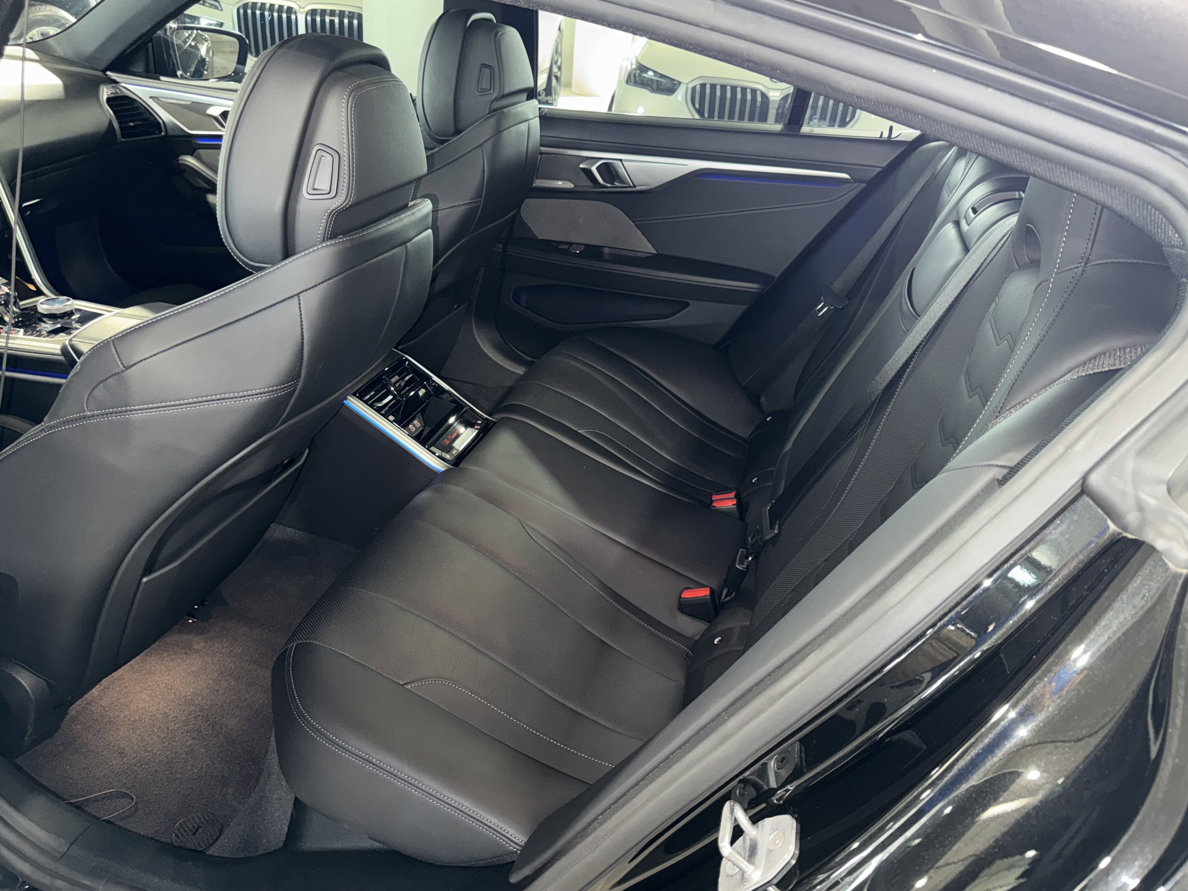 Used 2021 BMW 840i Gran Coupe w/ M Sport Package RWD image 17
