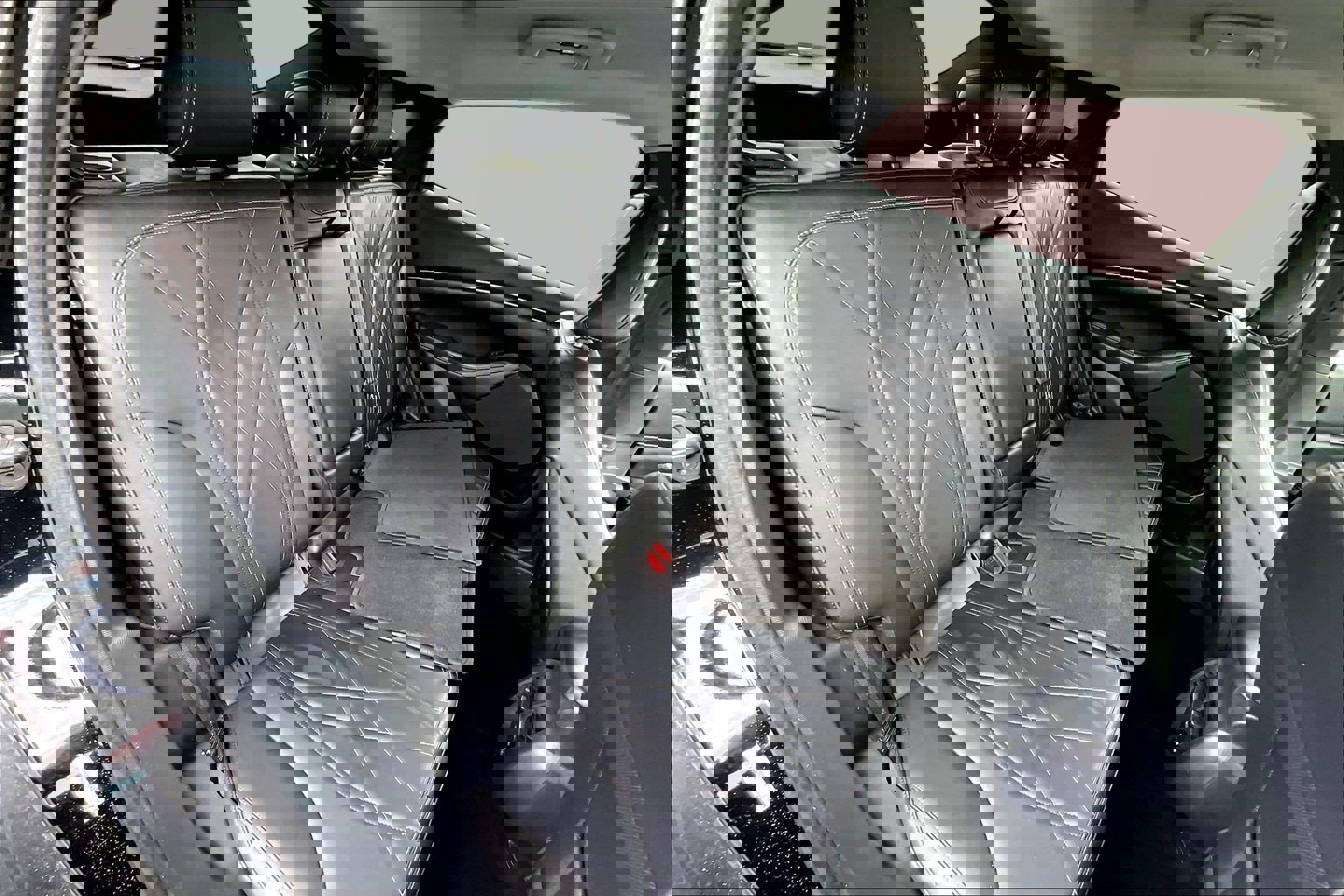 Used 2021 Ford Mustang Mach-E Select w/ Comfort/Appearance Package image 17