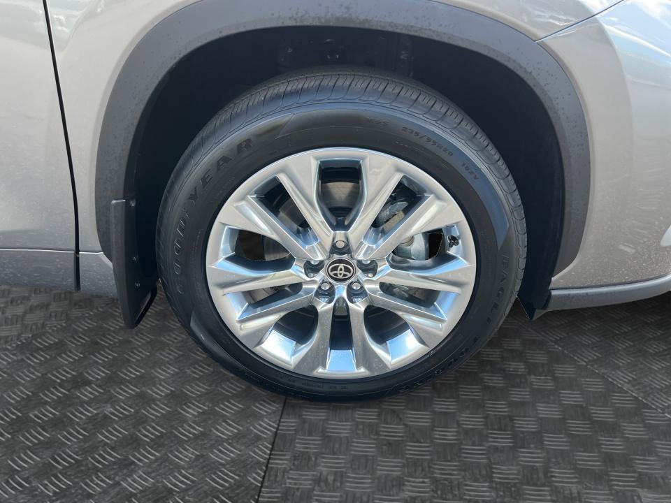New 2026 Toyota Highlander Limited AWD/4WD image 23